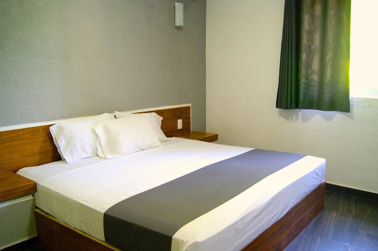 Hotel Mexicali Colima Eksteriør billede