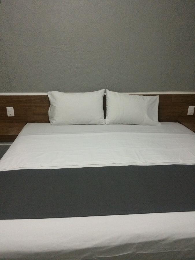 Hotel Mexicali Colima Eksteriør billede